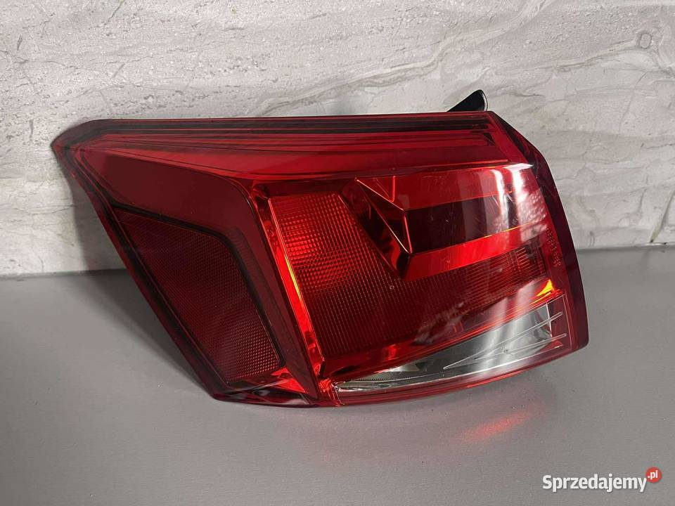SEAT ARONA 679945095B LEWA LAMPA TYŁ wielkopolskie Ostroróg