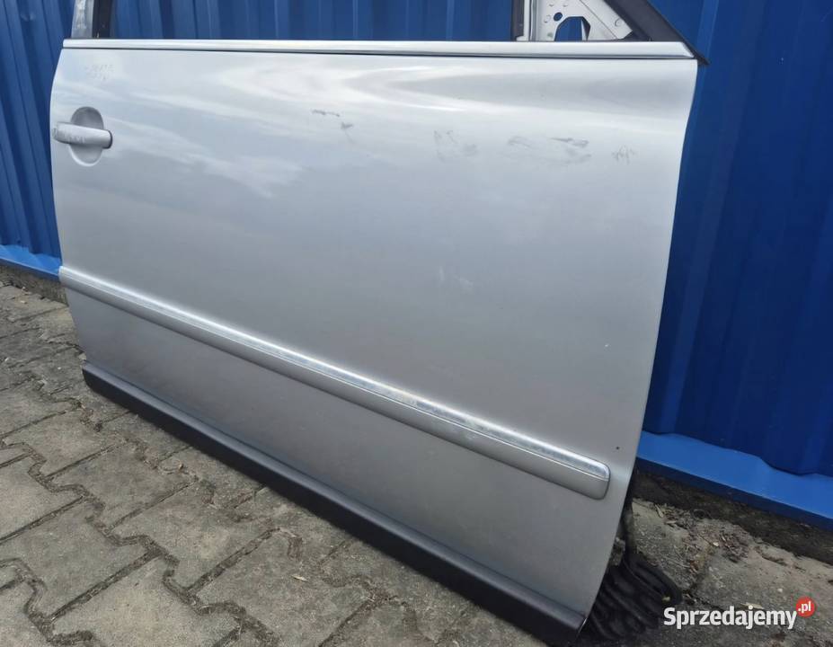 DRZWI PRZÓD PRAWY PRAWE VW PASSAT B5 FL LA7W Działoszyce