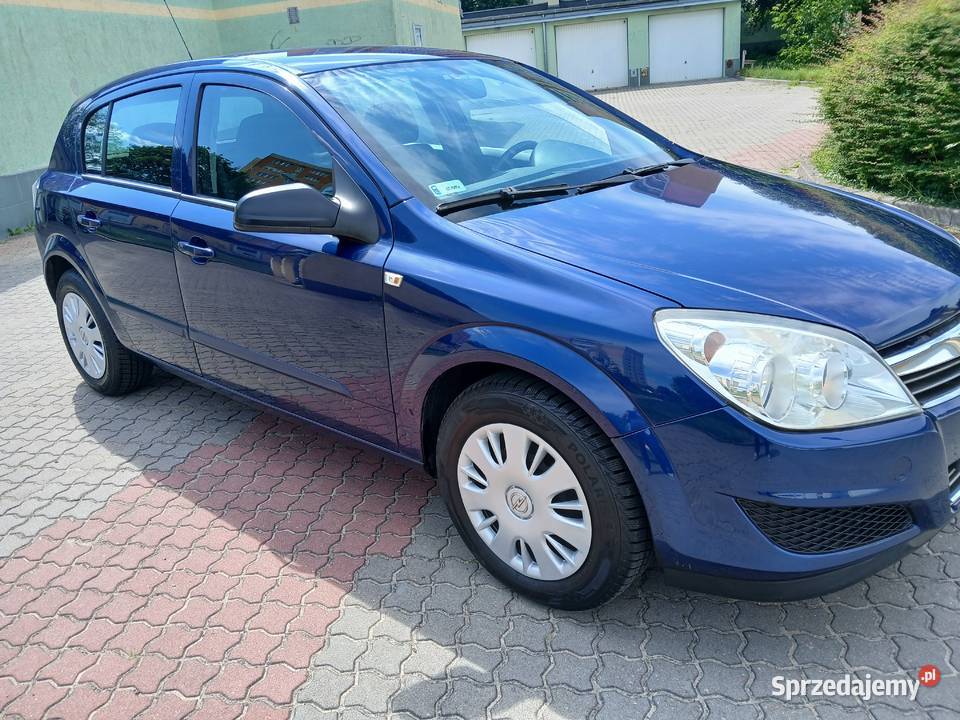 Opel astra lift 15620092010 1 wlasciciel welurowa tapicerka Bydgoszcz