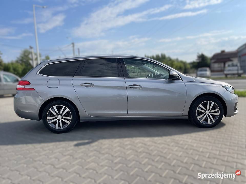 Peugeot 308 2019 r 133000 12Benzyna 130 130KM mazowieckie Płock