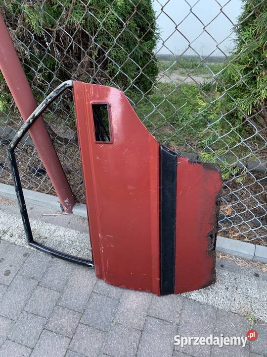 Drzwi lewy tył Polonez Caro mazowieckie