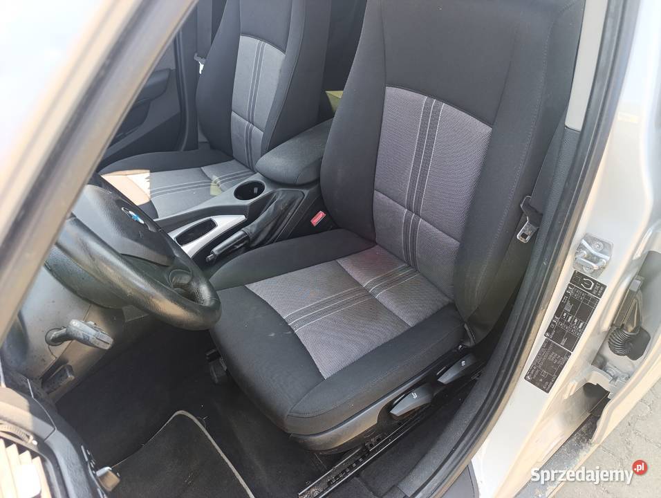 BMW X1 na części 20 duesel Oleśnica sprzedam