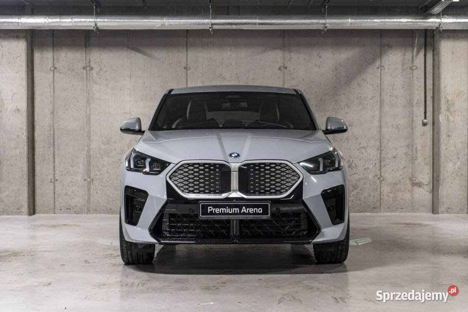 BMW iX2 iX2 eDrive20 z ratą 950 netto BMW Łódź