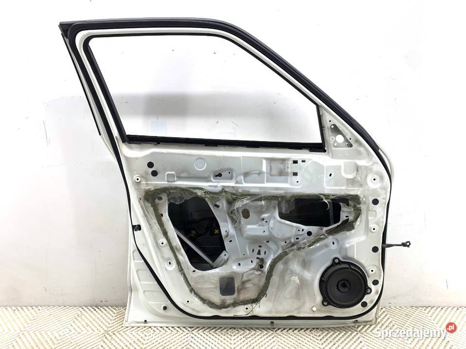 DRZWI LEWY PRZÓD NISSAN JUKE F15 Crossover WHITE