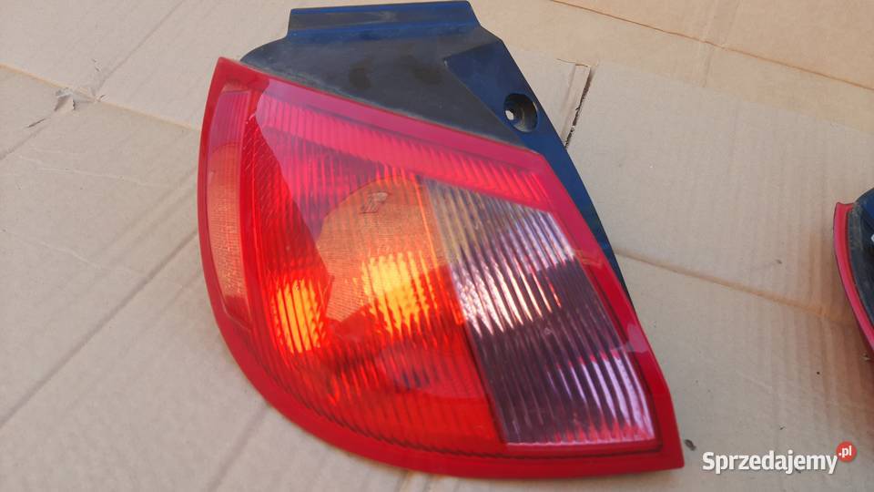 lampa tylna prawa lewa Mitsubishi Colt VI z30 Dębno