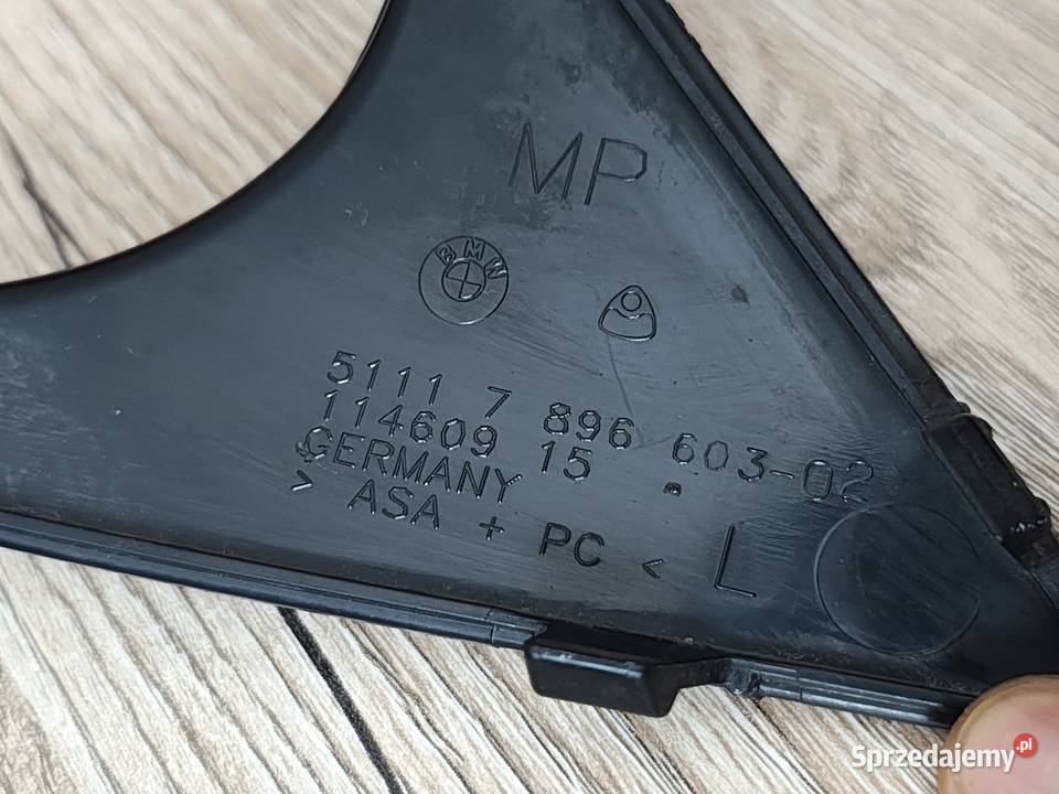 Atrapa halogenu BMW E60 E61 Mpakiet oryginał Świnna sprzedam