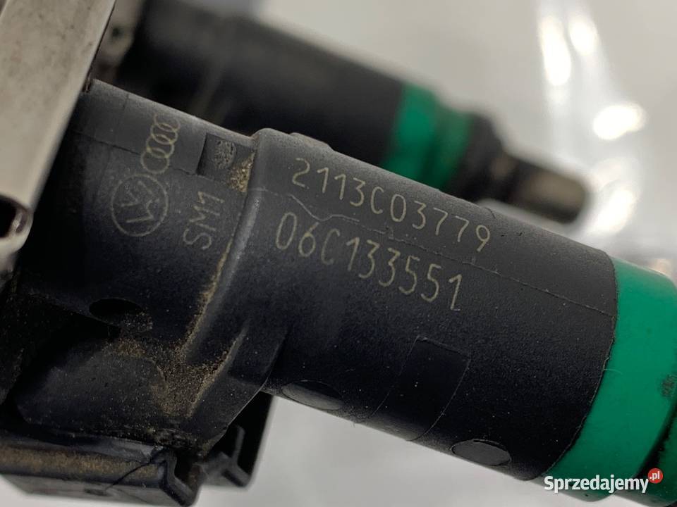 LISTWA WTRYSKOWA AUDI A6 C5 06C133551 30 220