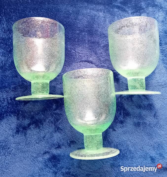 Zestaw 3 zielonych kielichów Goblet szkło mocno Porcelana i szkło wielkopolskie Koźminek