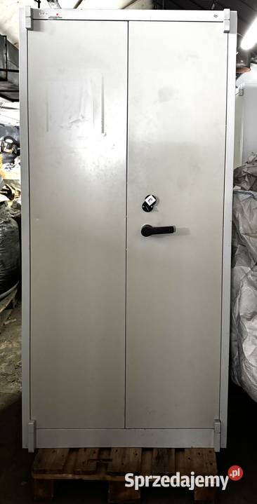 Duża szafa metalowa na akta osobowe dokumenty Prochowice