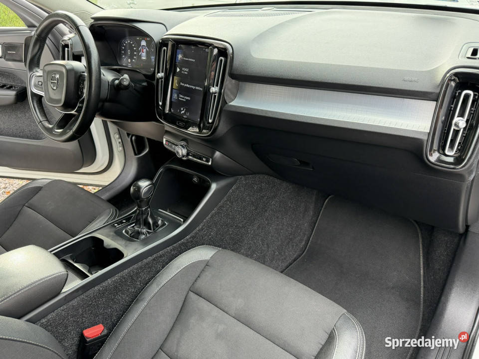 Volvo XC 40 T3 benzyna LED 156 śląskie Łodygowice