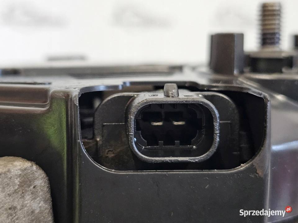 Opel Corsa 12 A12XER 85 12r alternator 13581893 sprzedam