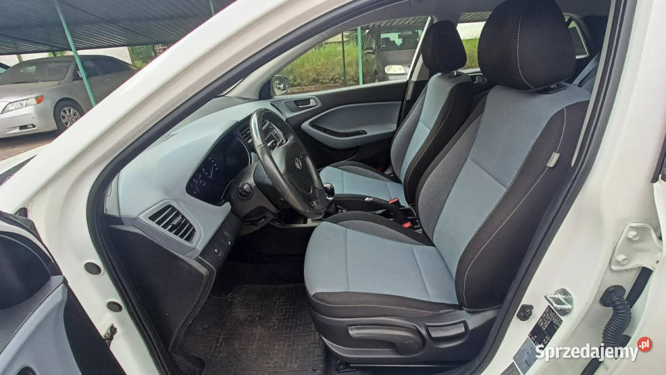 Hyundai i20 pierwszy właściciel niski przebieg Tomaszów Mazowiecki