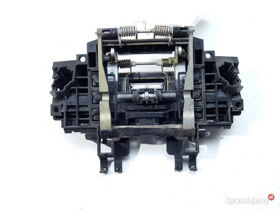 KLAMKA TYŁ PRAWA ZEWNĘTRZNA AUDI A8 D3