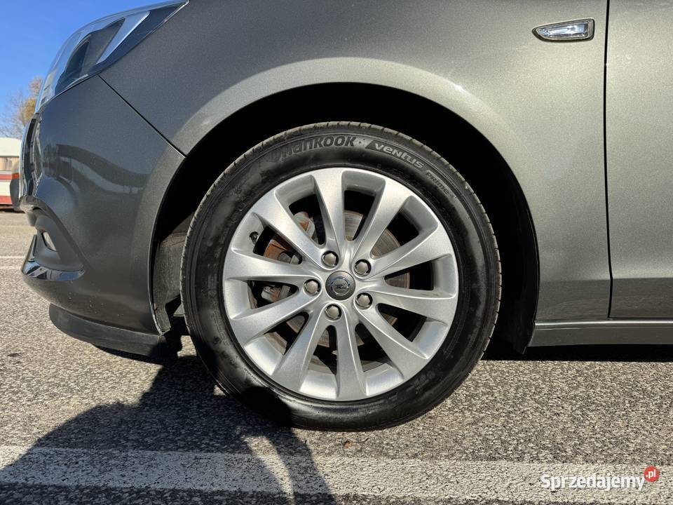 Opel Zafira 14 BENZYNA Klimatronik Tempomat Konin
