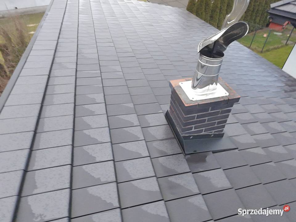 Usługi dronem zdjęcia działek inspekcje dachów Skierniewice