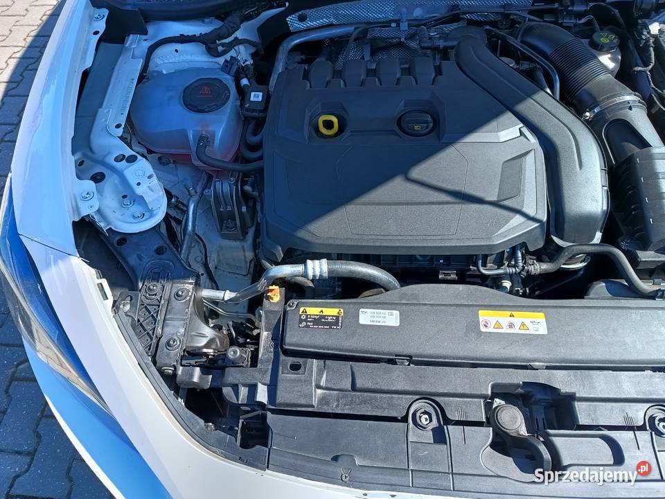 Seat Leon sportstourer kombi salon Polska niski Wołoskowola sprzedam