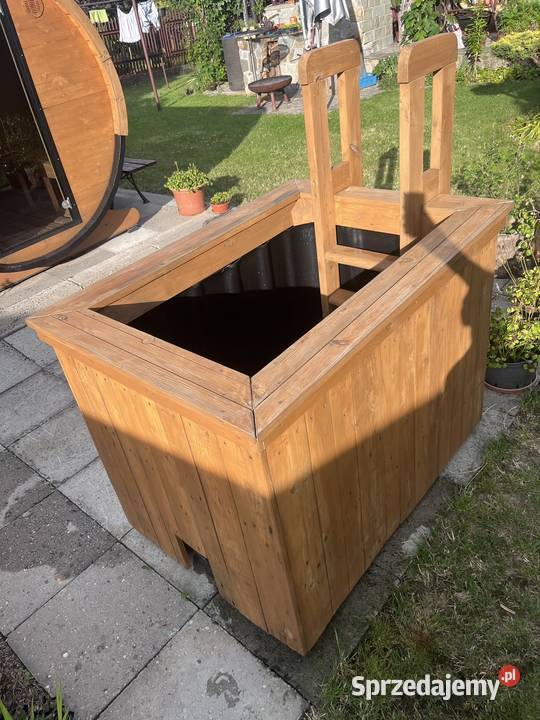 Bania chłodząca do zimnych kąpieli drewniana z śląskie Czechowice-Dziedzice