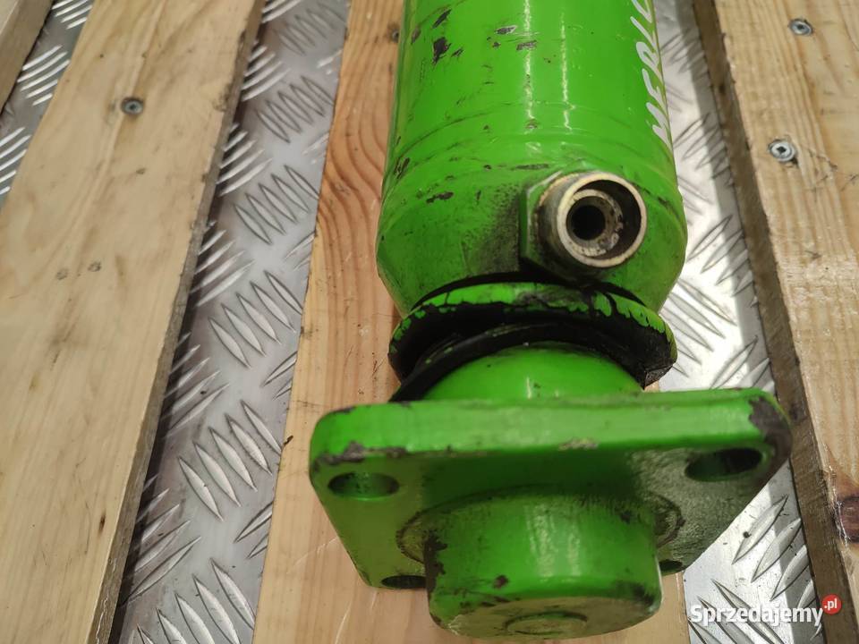 Siłownik poziomowania Merlo P Wilkowo