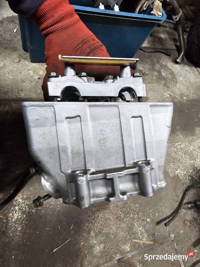 Honda CBR 600 f4i głowica CBR600 F4 cbr600f4i Jelenia Góra