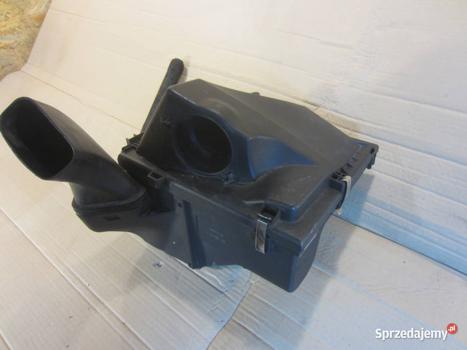 obudowa filtra powietrza bmw e92 e93 e90 e87 e81 Szczecin
