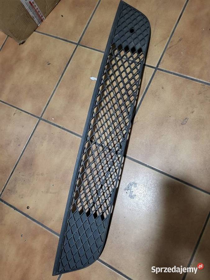 Kratka zderzaka środkowa ford Fiesta mk6 mk VI Zderzaki