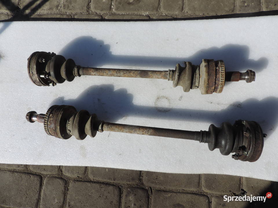 PÓŁOŚ LEWA PRAWA TYŁ MERCEDES E KLASA W210 32 Nowy Sącz