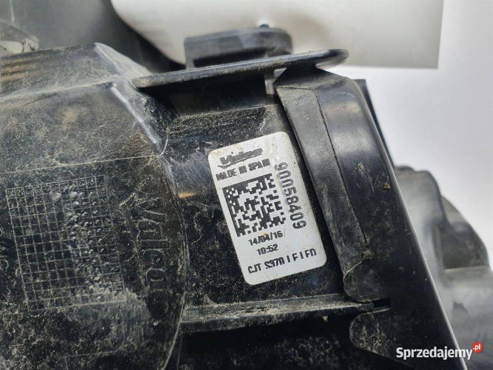 LAMPA LEWA TYŁ SEAT LEON III 5F9945207B