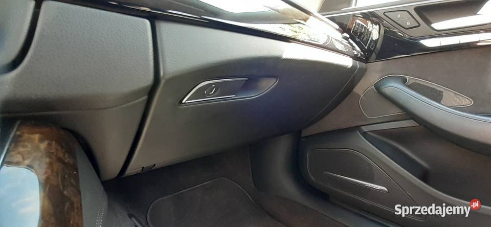 Podsufitka Alcantara szyberdach Audi A8 D4