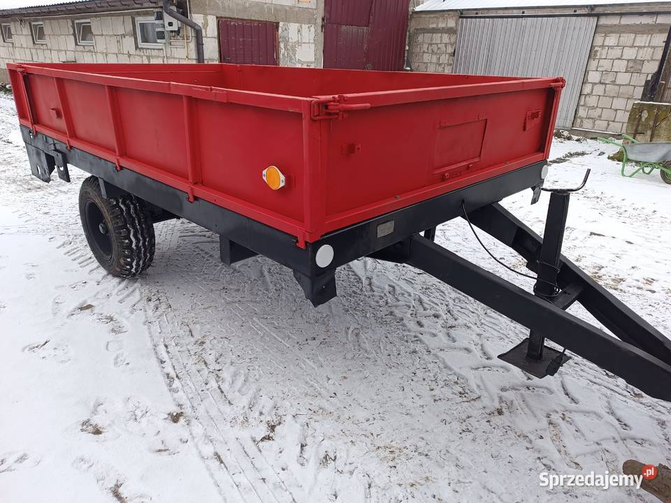 przyczepa jednoosiowa