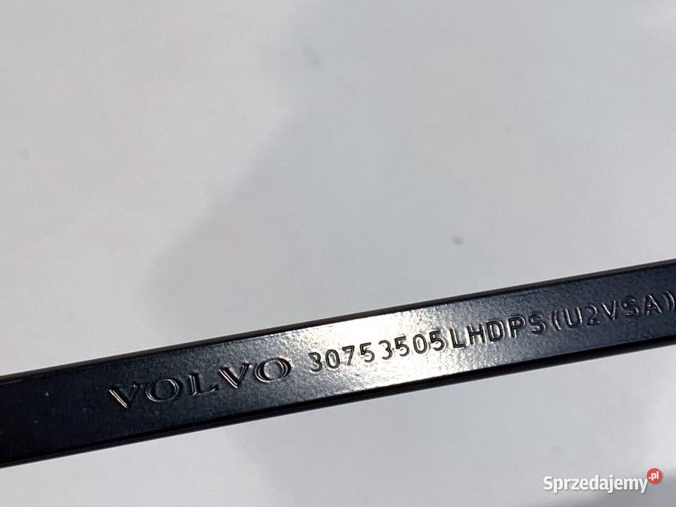 RAMIĘ WYCIERACZKI KOMPLET PRZÓD VOLVO V60 I 1018 osobowe