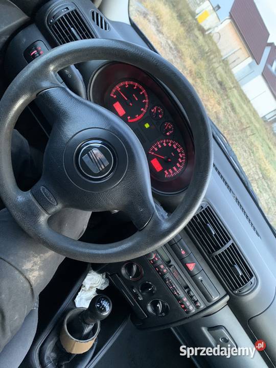 Seat Leon 14 benzyna 2003r klima alusy benzyna Leon