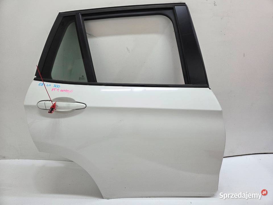 DRZWI PRAWE TYLNE TYŁ BMW X1 E84 300 OE Strzyżewice