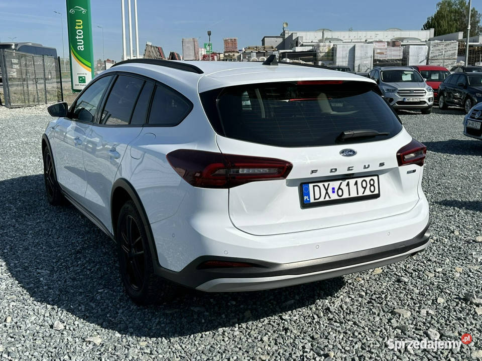 Ford Focus 10 12V mHEV Active X 125 2022r 13 Mk4 światła do jazdy dziennej dolnośląskie Wojkowice sprzedam