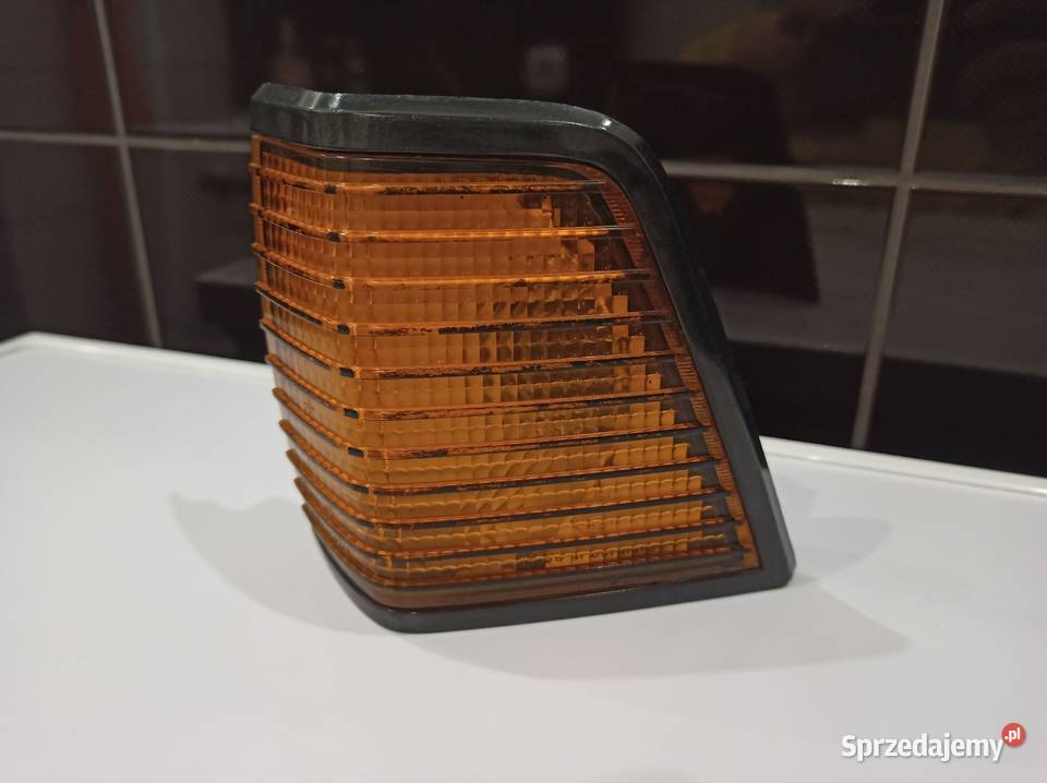 VW Passat B1 Kierunkowskaz kierunek lewy Sieradz