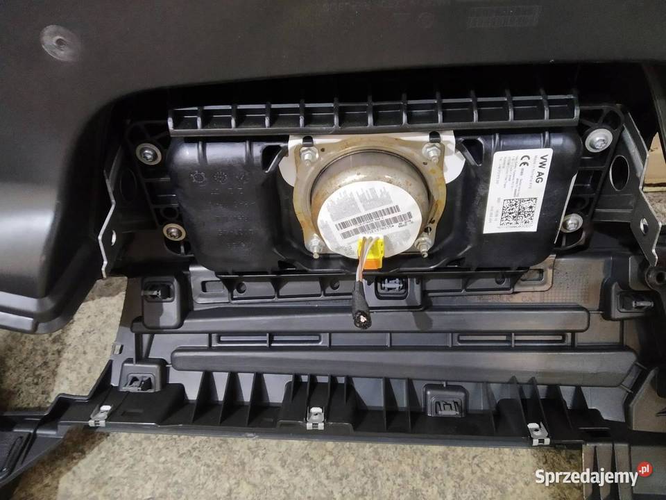 DESKA ROZDZIELCZA PULPIT KOKPIT AIRBAG Skoda