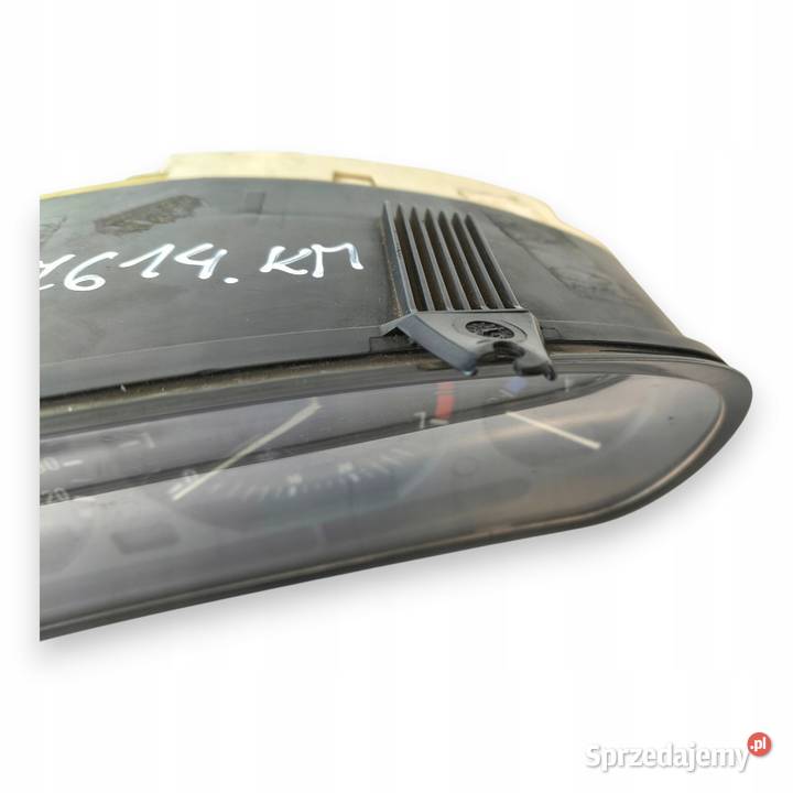 LICZNIK ZEGARY 8357756 BMW E36 16 18 B Benzyna Chełm