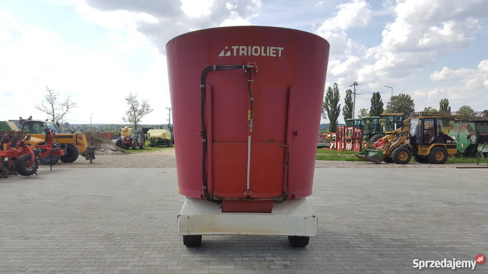 Paszowóz Trioliet 900 Wasilew Szlachecki sprzedam