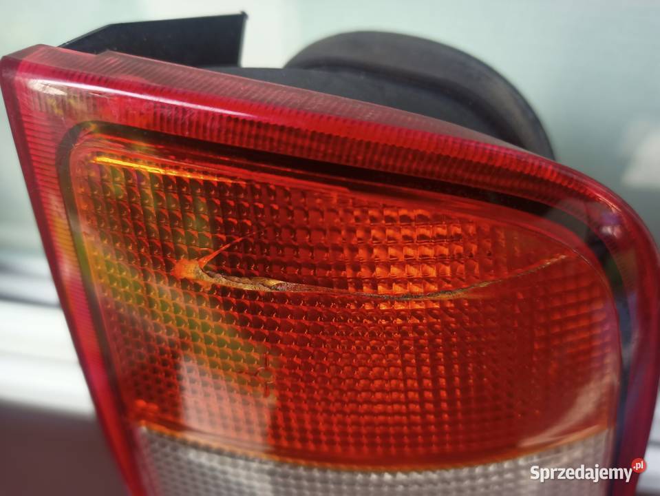 VW Polo III 6N kombi Vario lampa tył tylna prawa łódzkie