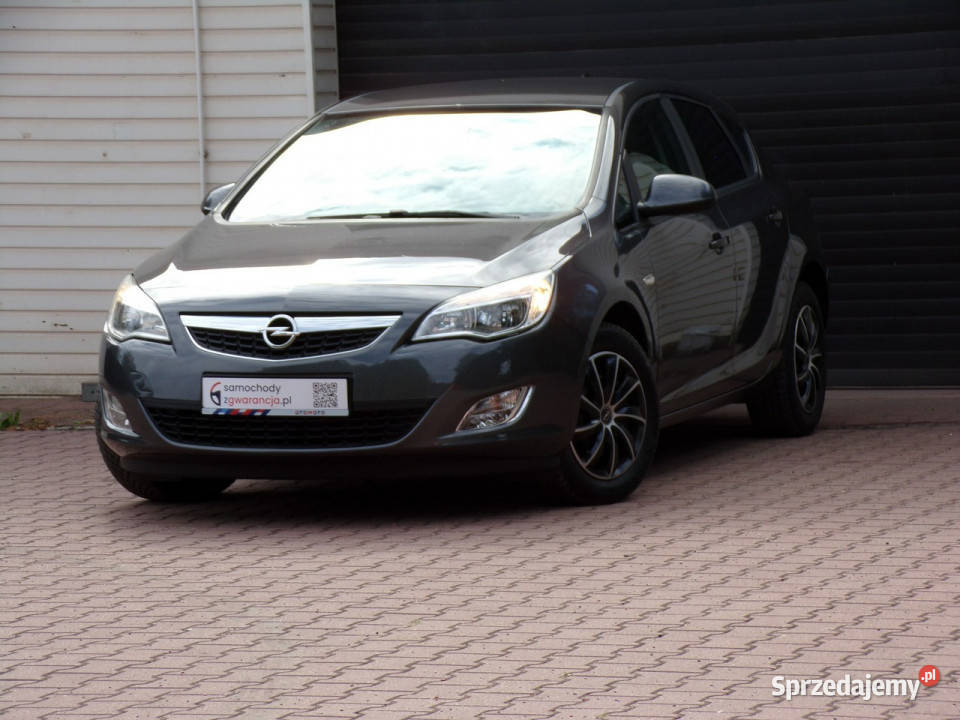 Opel Astra Klima Gwarancja 16 115 2011r J Rok produkcji 2011 Mikołów sprzedam