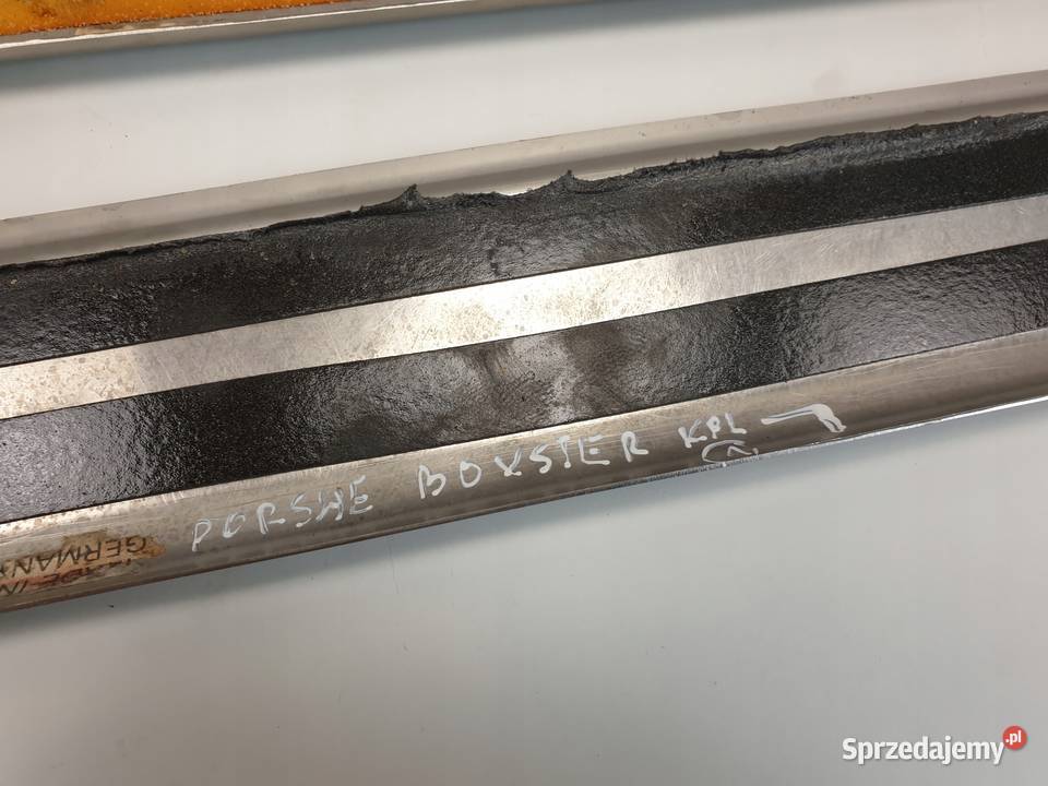 LISTWY NAKŁADKI PROGOWE Porsche Boxster 986 Rudka