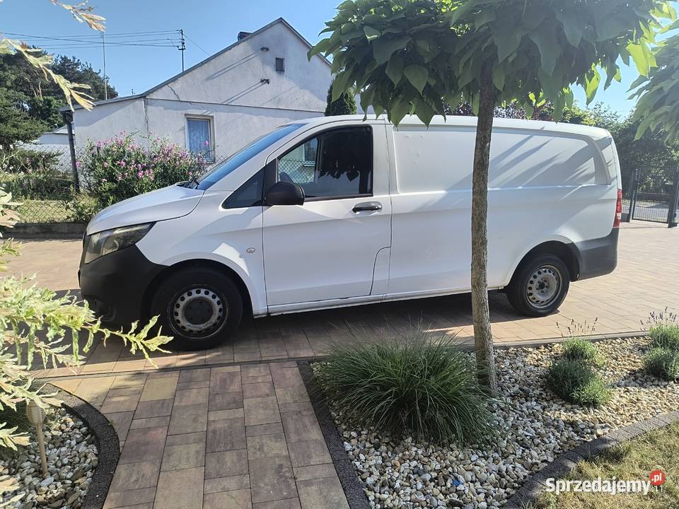 Sprzedam Vito 111 z klimatyzacją Mercedes-Benz
