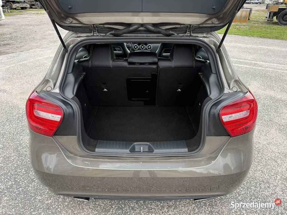 Mercedes A 16 BENZYNA Klimatronik Nawigacja Ledy wspomaganie kierownicy Konin