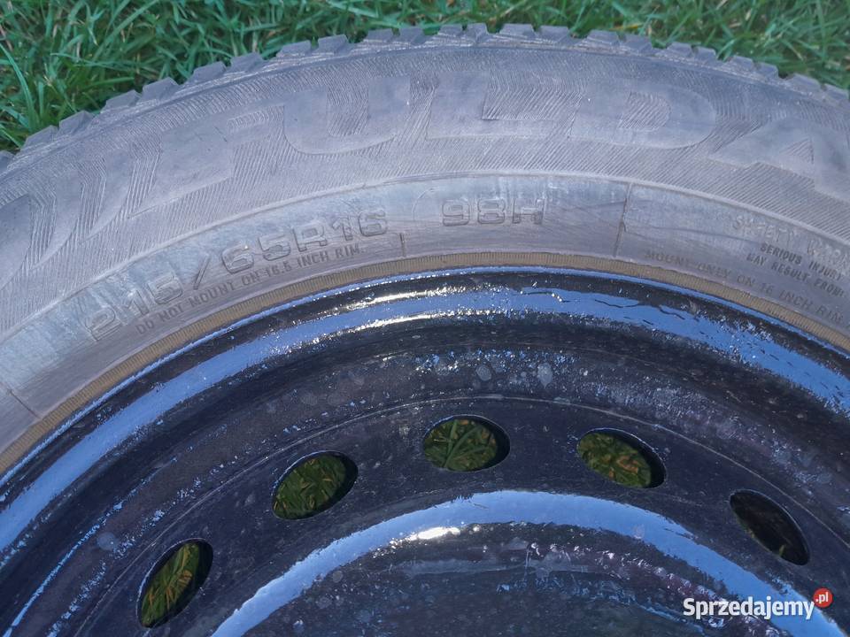 Opony zimowe z felgami stalowymi nissan qausqui osobowe Emów sprzedam