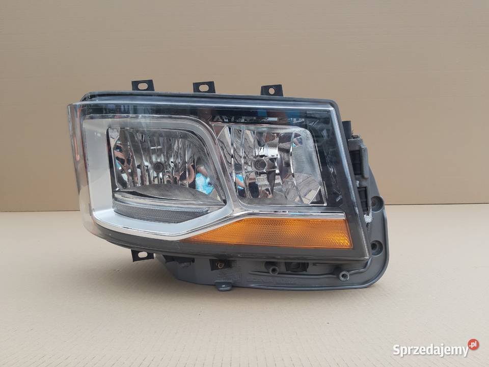 SCANIA R S REFLEKTOR PRAWY LAMPA 2655843 Trzciel