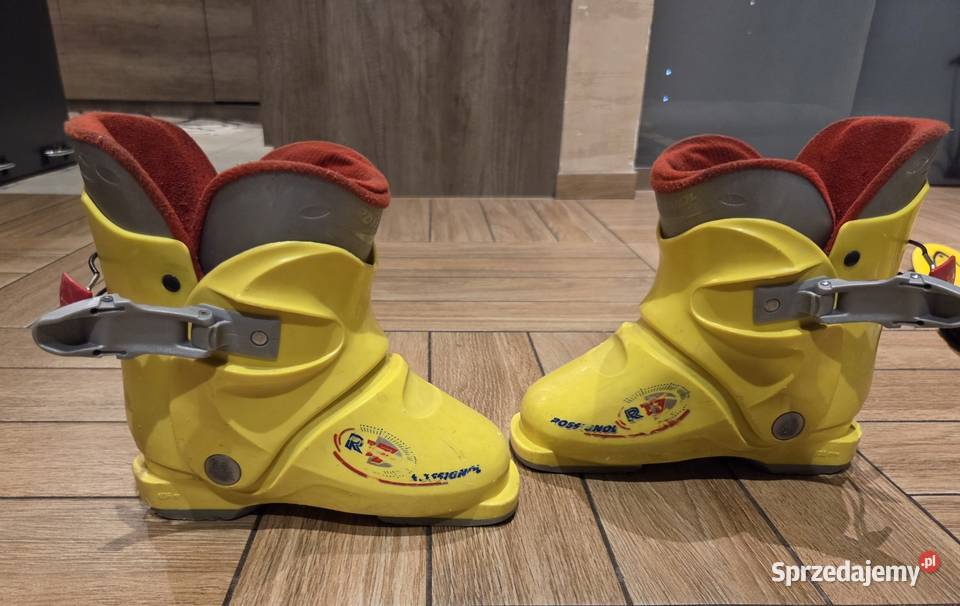 Narty dziecięce z butami plus kijki Netta-Folwark sprzedam