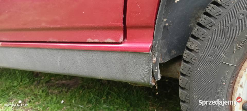 Fiat UNO 900 899 benzyna 2000r Zarejestrowany w Polsce Uno Bircza