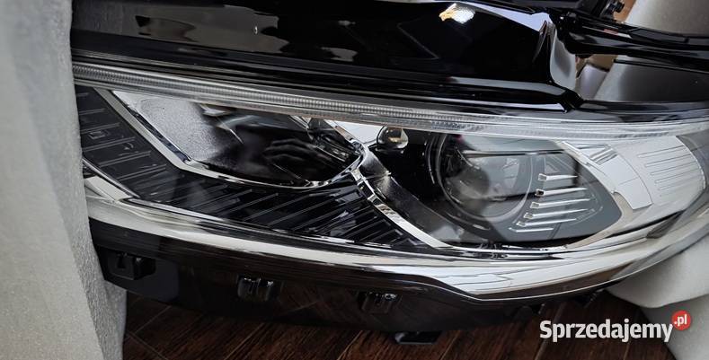 Prawa Lewa Lampa Reflektor FORD FUSION 2019 Full Szczecin sprzedam