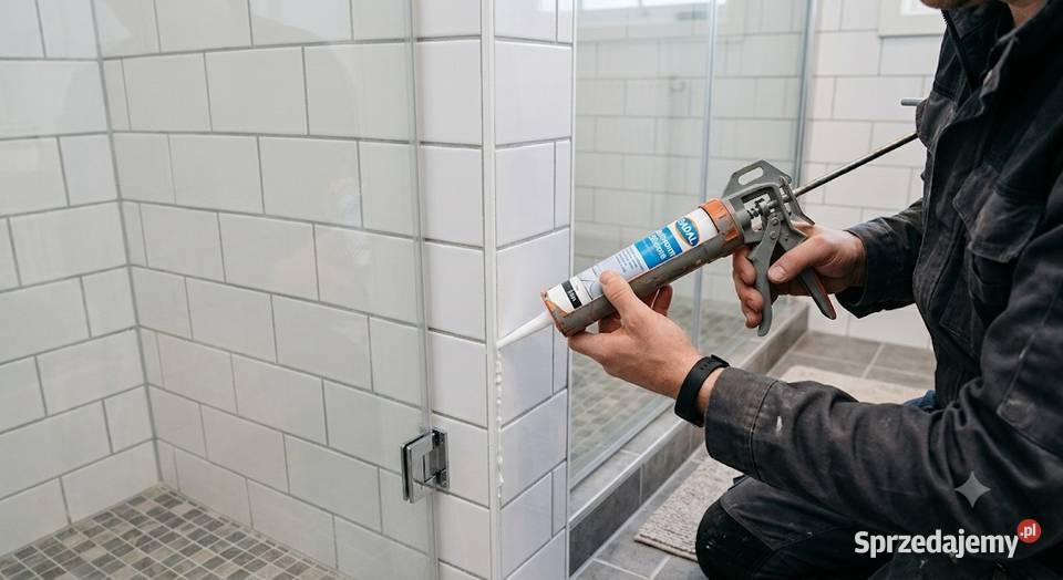 Położenie silikonu w kabinie prysznicowej Wrocław
