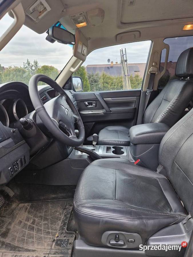 Mitsubishi Pajero IV 32 DID pomorskie Kiełpino