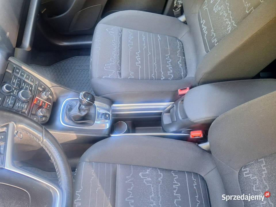 Opel Meriva 14 Turbo Design Edition II 2010